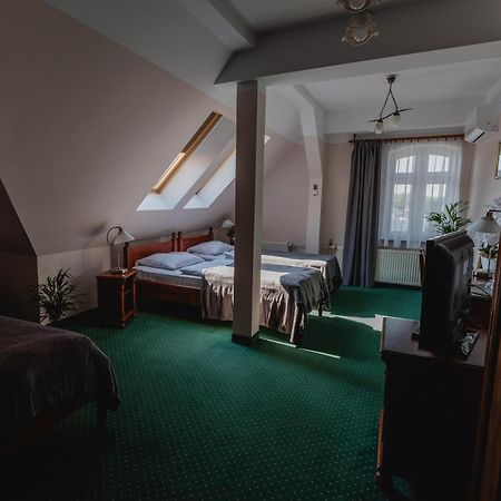 Hotel Aslan Tarnowskie Góry Exteriér fotografie